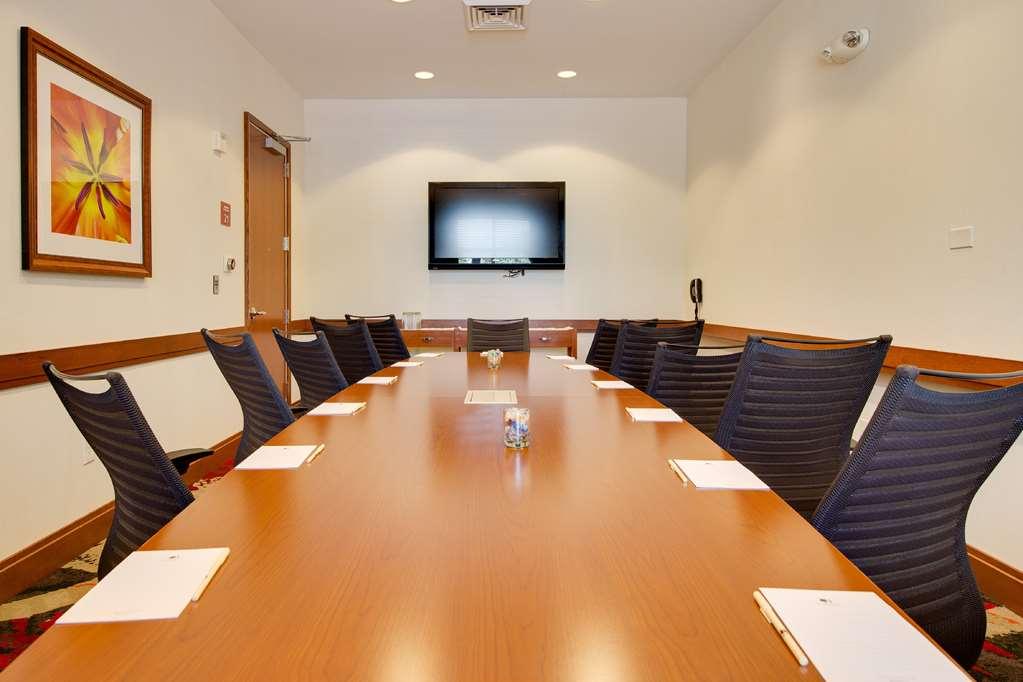 Doubletree By Hilton Raleigh-Cary Hotel Facilities photo