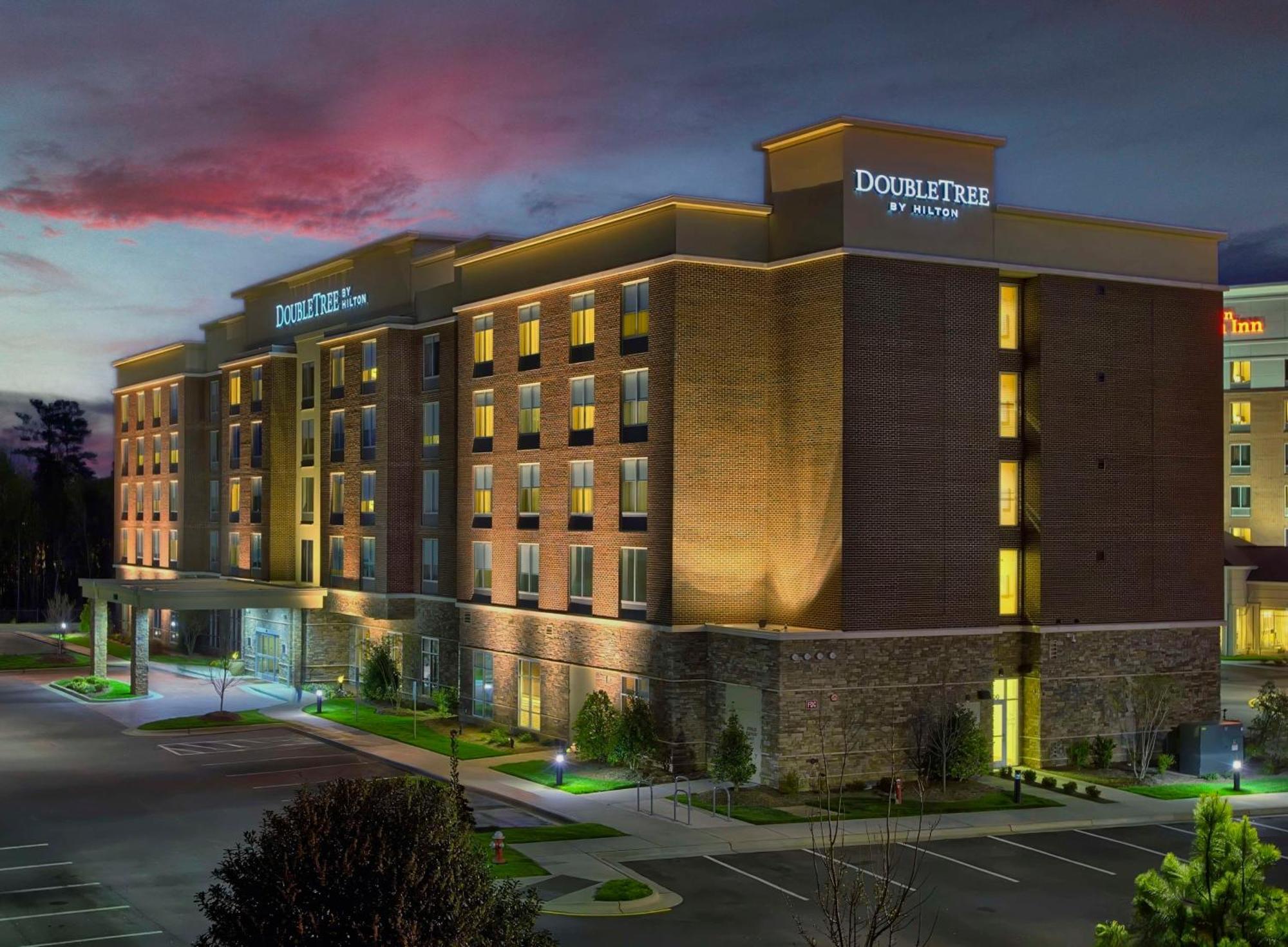 Doubletree By Hilton Raleigh-Cary Hotel Exterior photo